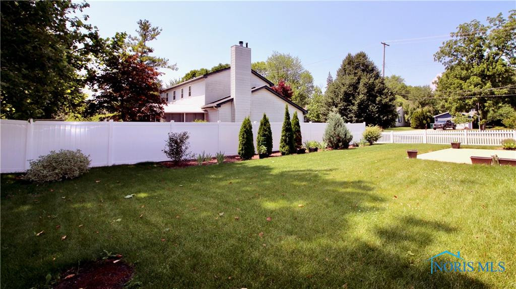 10473 Bridgewood Street