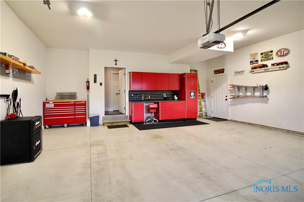 3932 Ten Mile Creek Drive