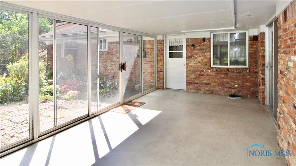 617 Sackett Street