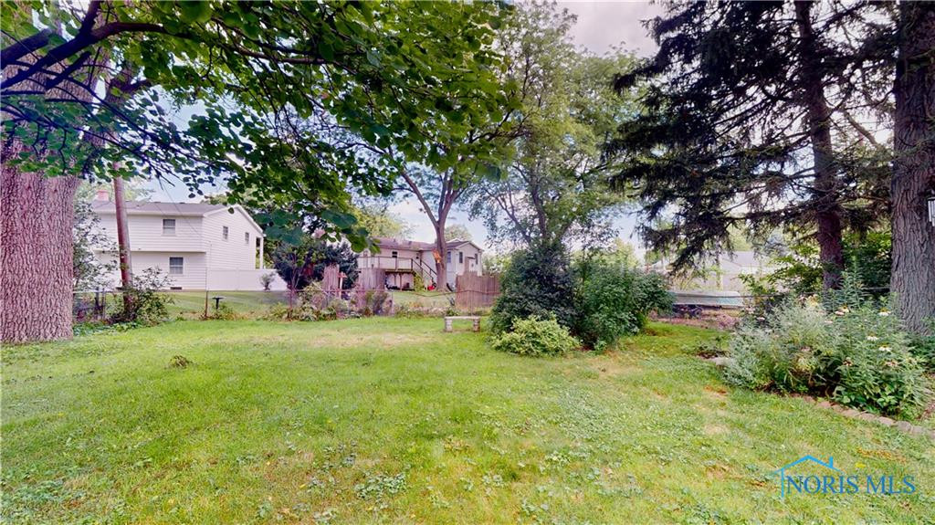 617 Sackett Street
