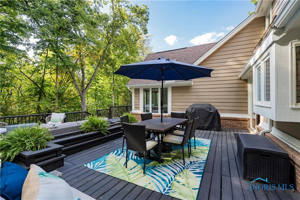26083 Edinborough Circle