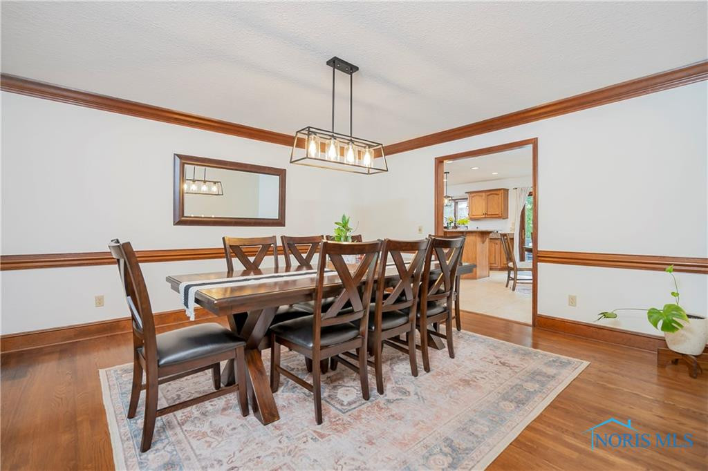 26083 Edinborough Circle