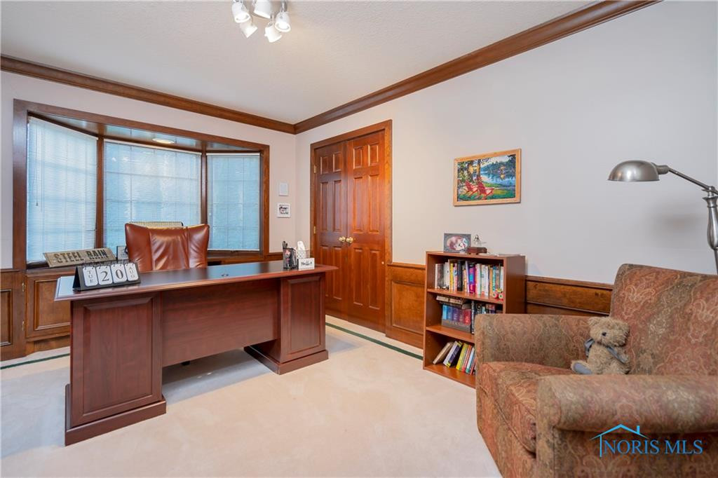 26083 Edinborough Circle