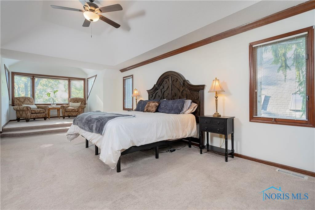 26083 Edinborough Circle