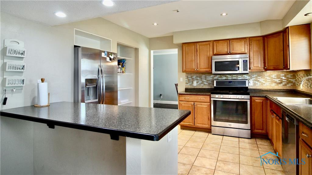 1980 Rose Arbor Drive