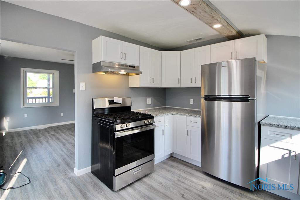 13130 Broadway Street