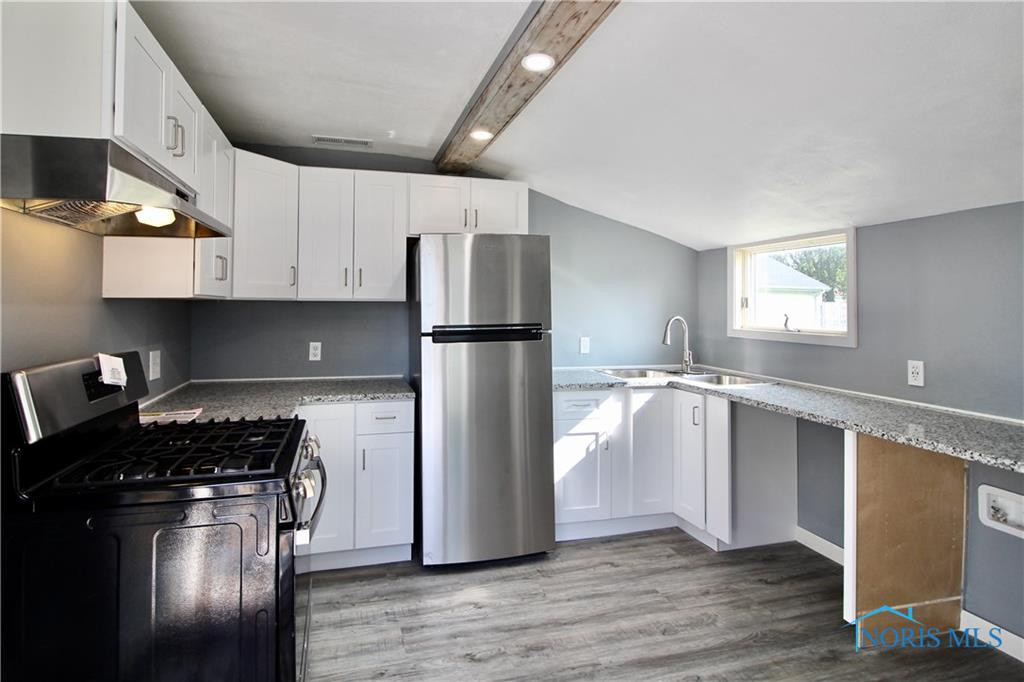 13130 Broadway Street