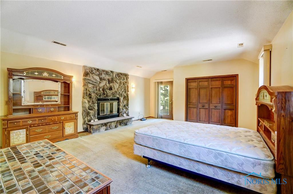 9740 Maumee Western Road