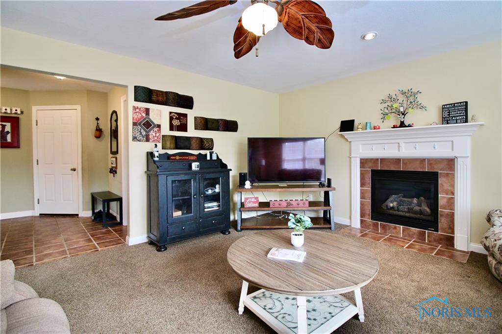 7001 Shadowridge Drive