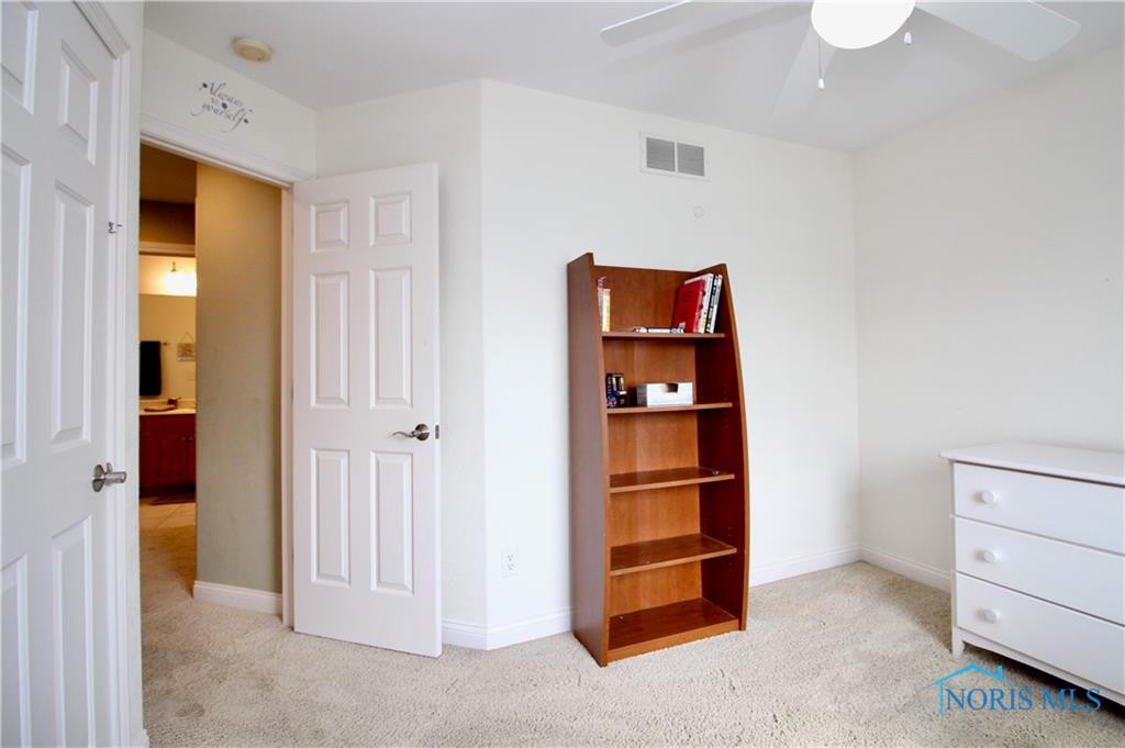 7001 Shadowridge Drive