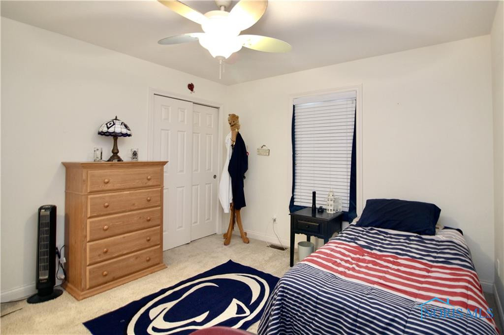 7001 Shadowridge Drive