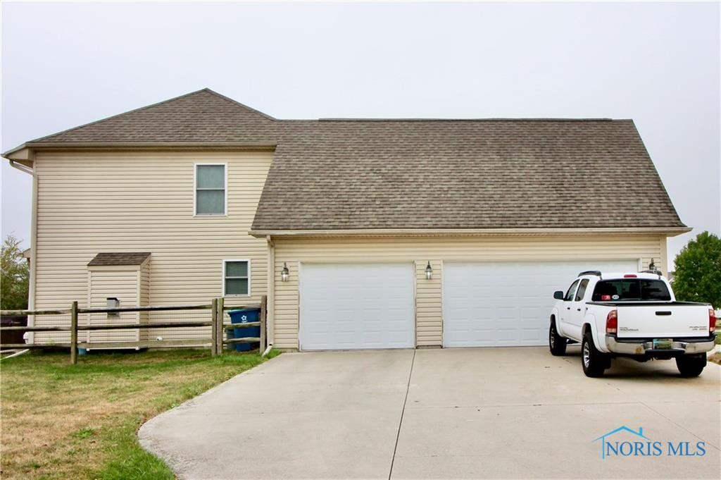 7001 Shadowridge Drive
