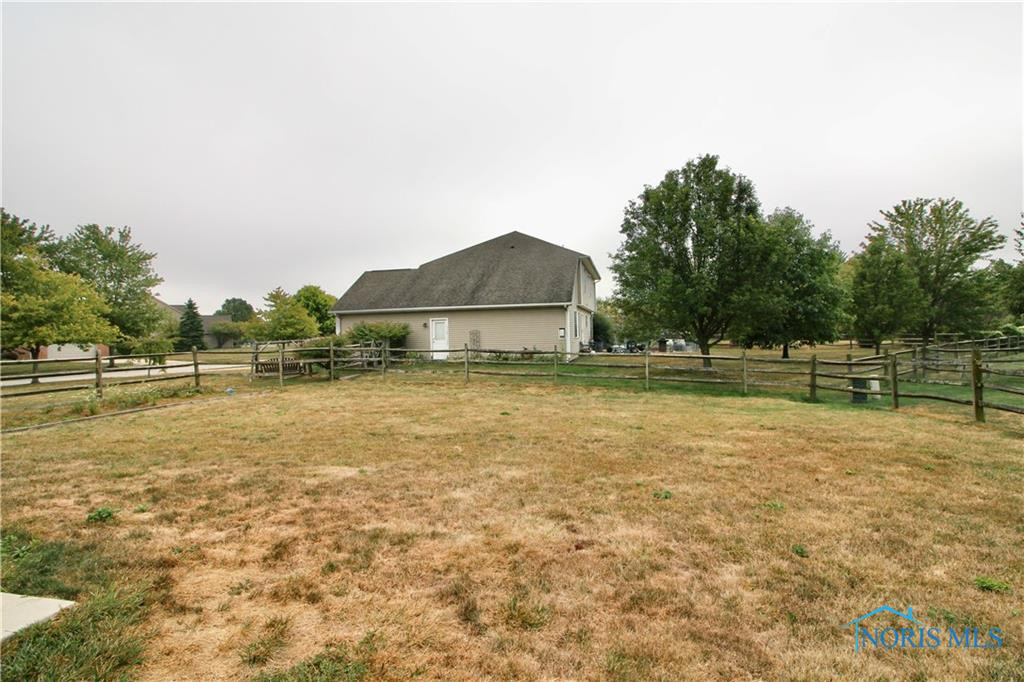 7001 Shadowridge Drive