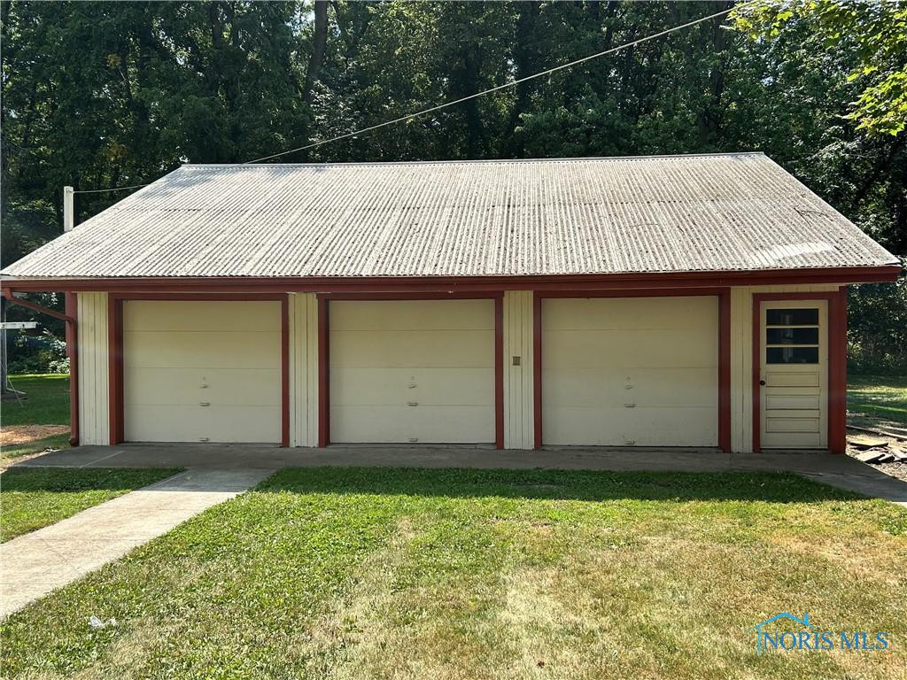 602 E Gypsy Lane Road