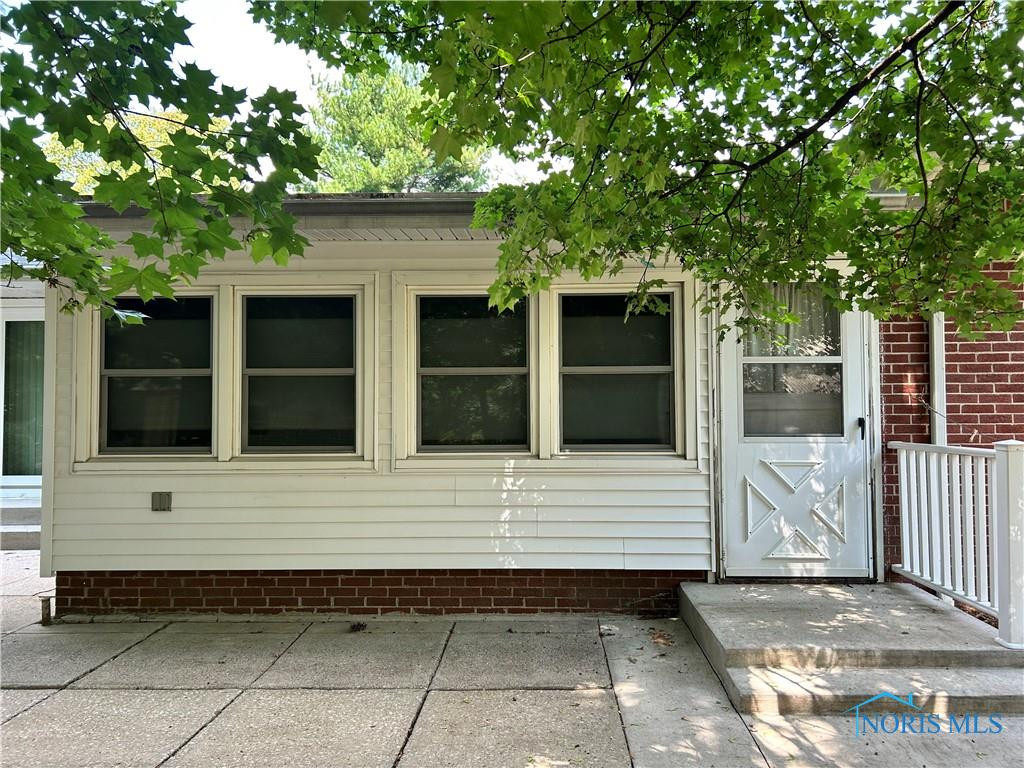 602 E Gypsy Lane Road