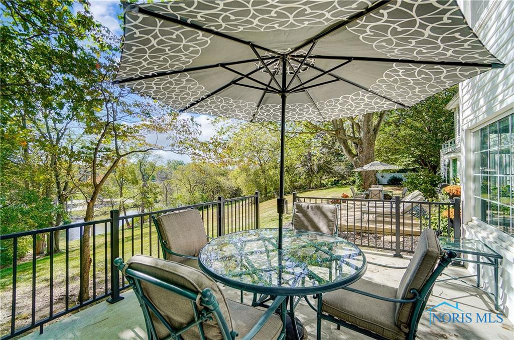 1242 Old Trail Road R