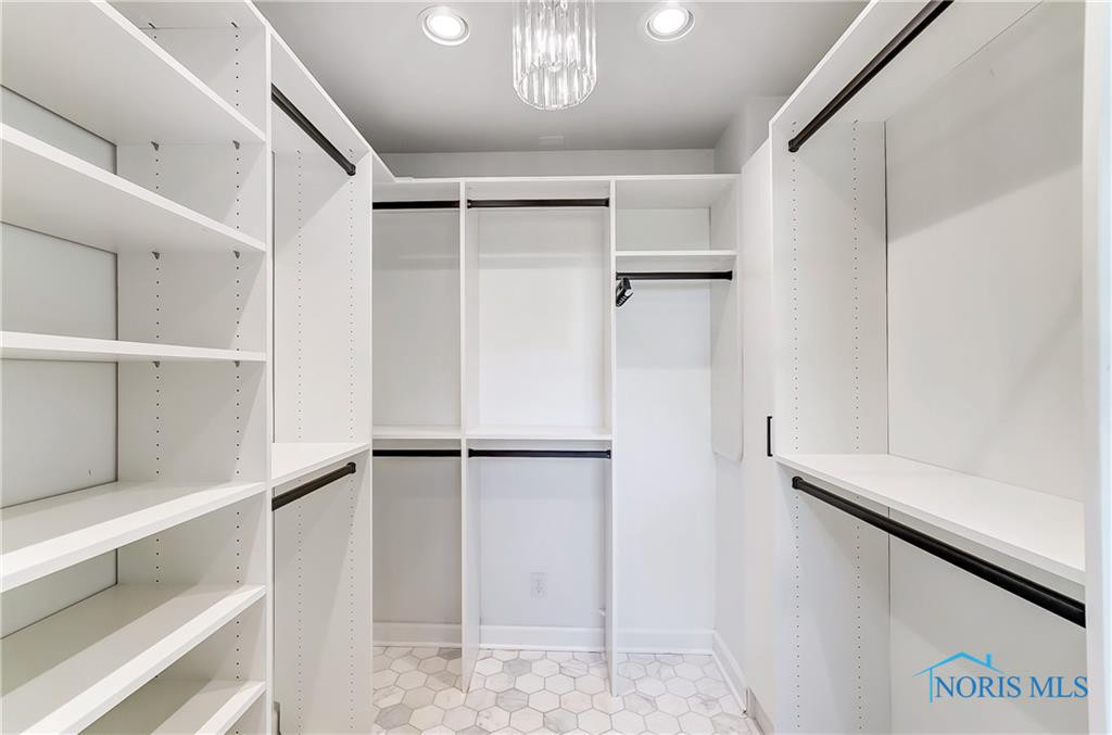 1242 Old Trail Road R