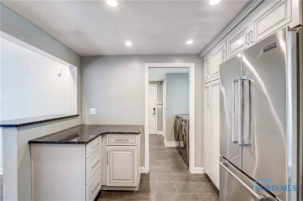 1242 Old Trail Road R