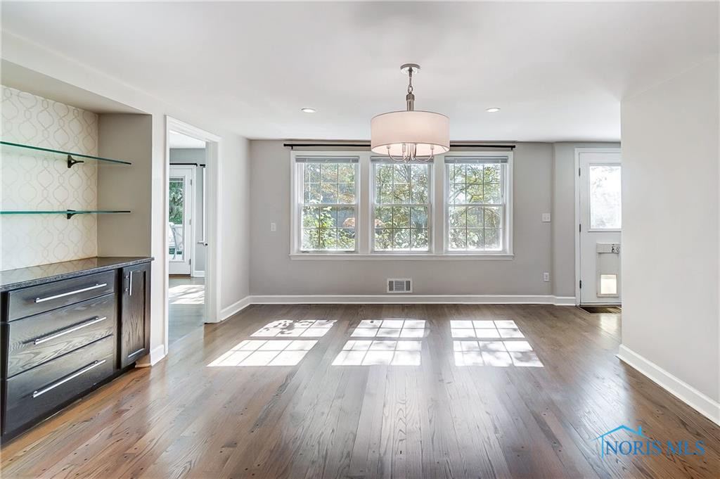 1242 Old Trail Road R