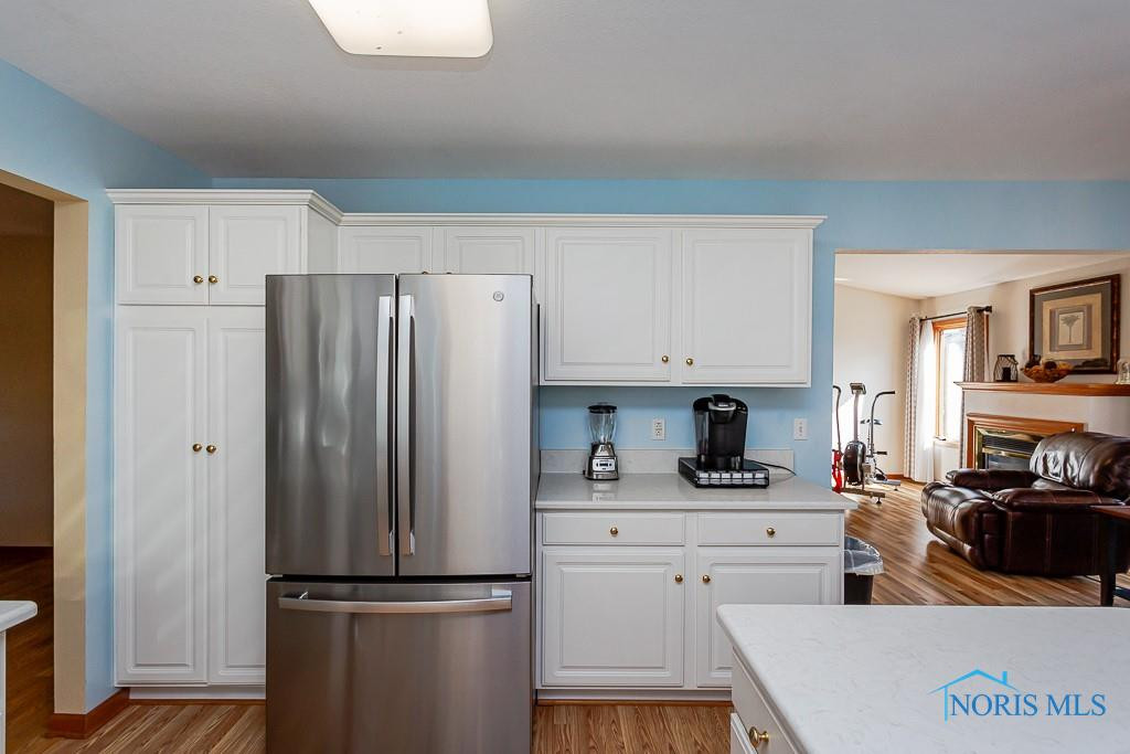 7063 Nightingale Drive