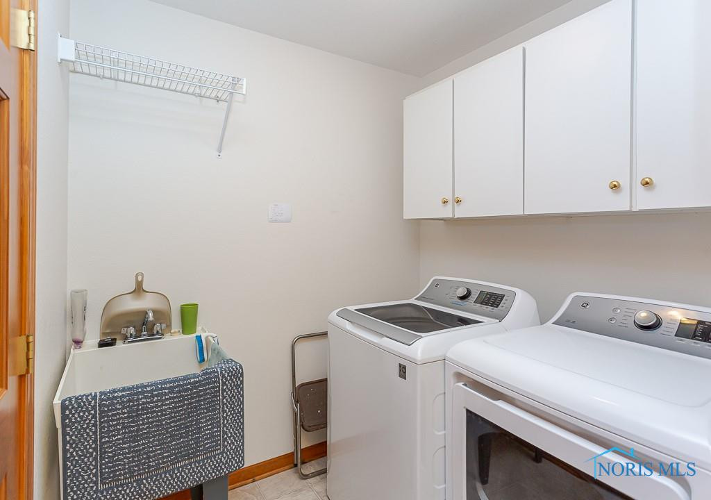 7063 Nightingale Drive