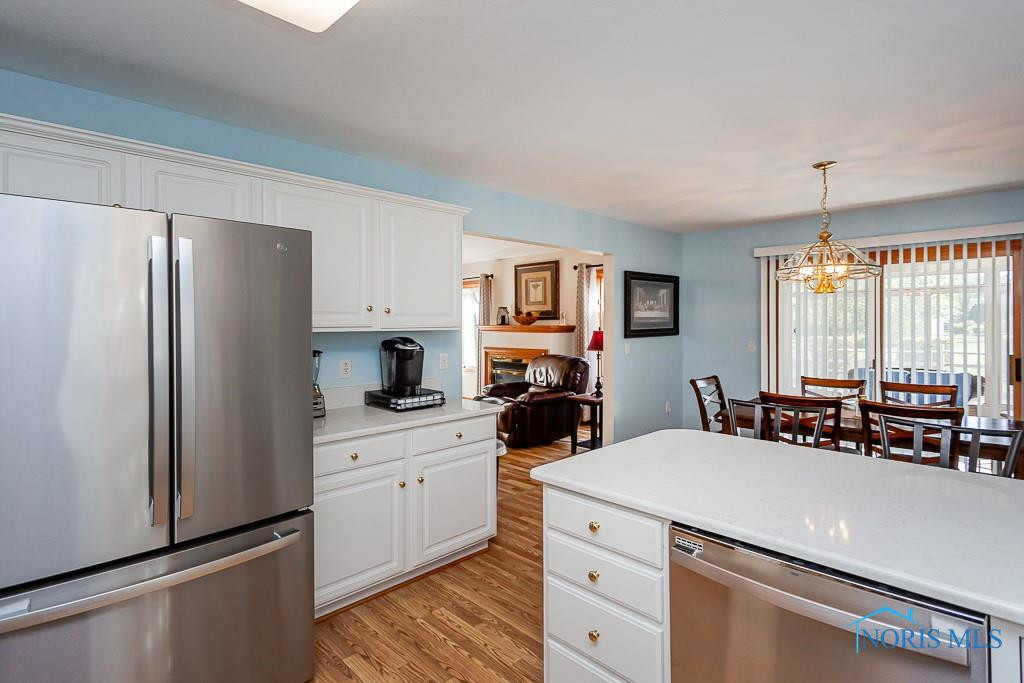 7063 Nightingale Drive