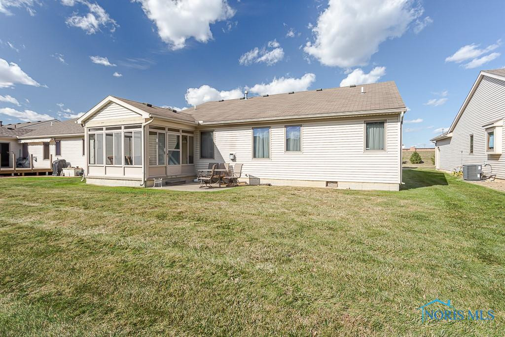 7063 Nightingale Drive