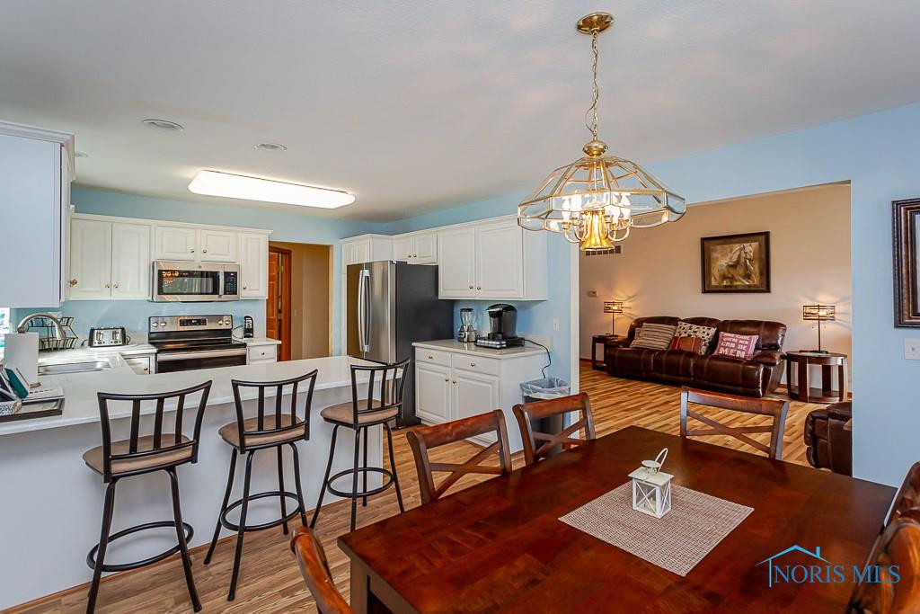 7063 Nightingale Drive