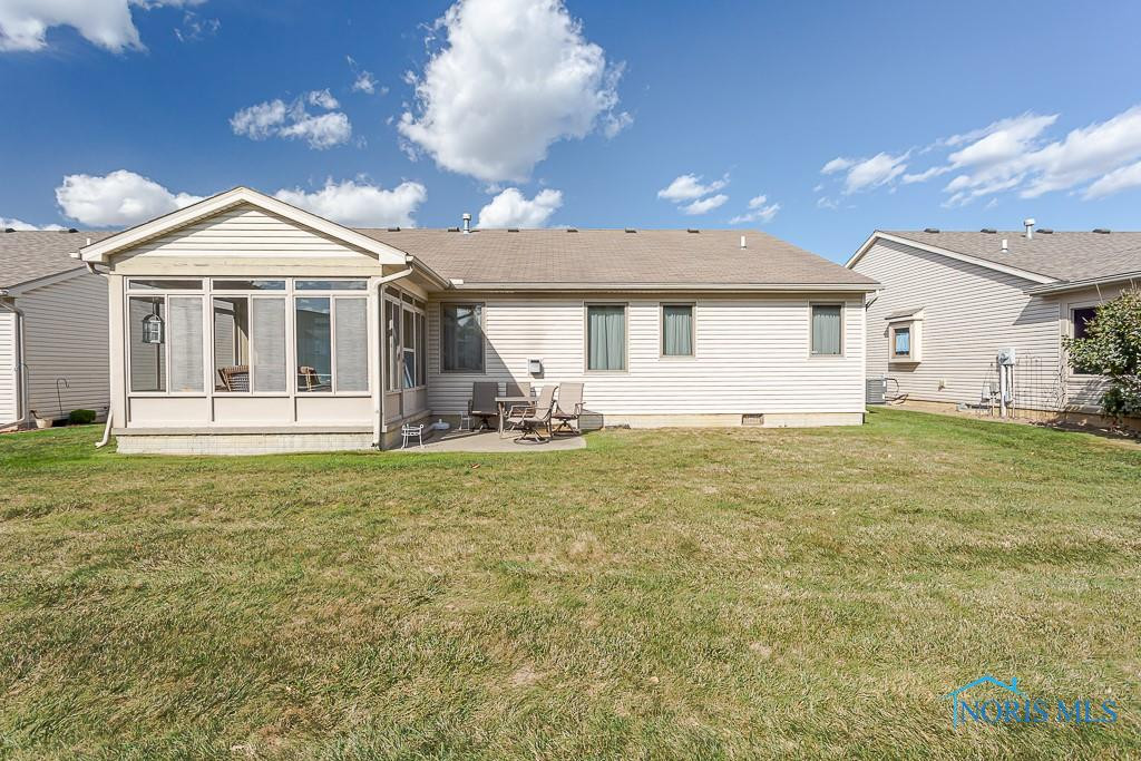 7063 Nightingale Drive