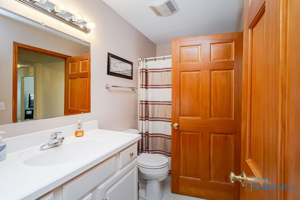 7063 Nightingale Drive