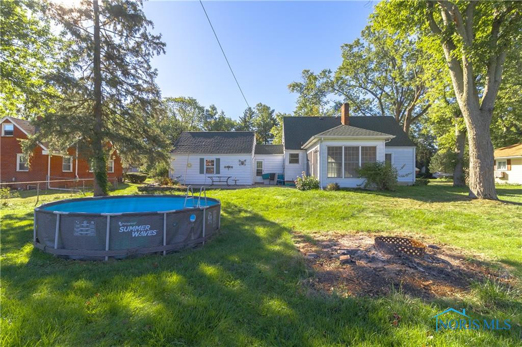 6548 Country Place