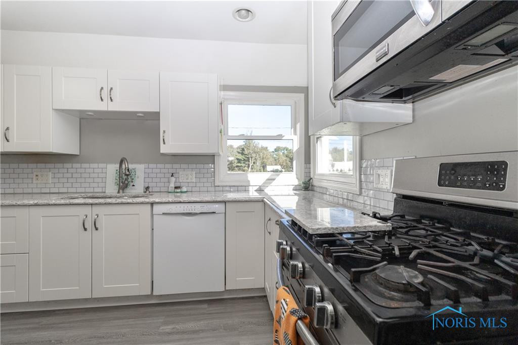 6548 Country Place