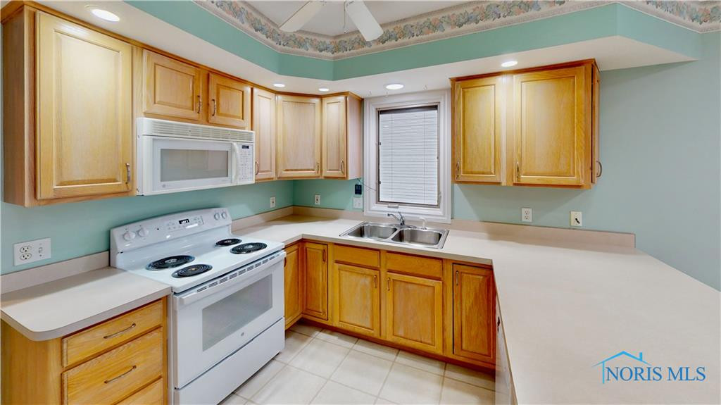 26346 E Wexford Drive