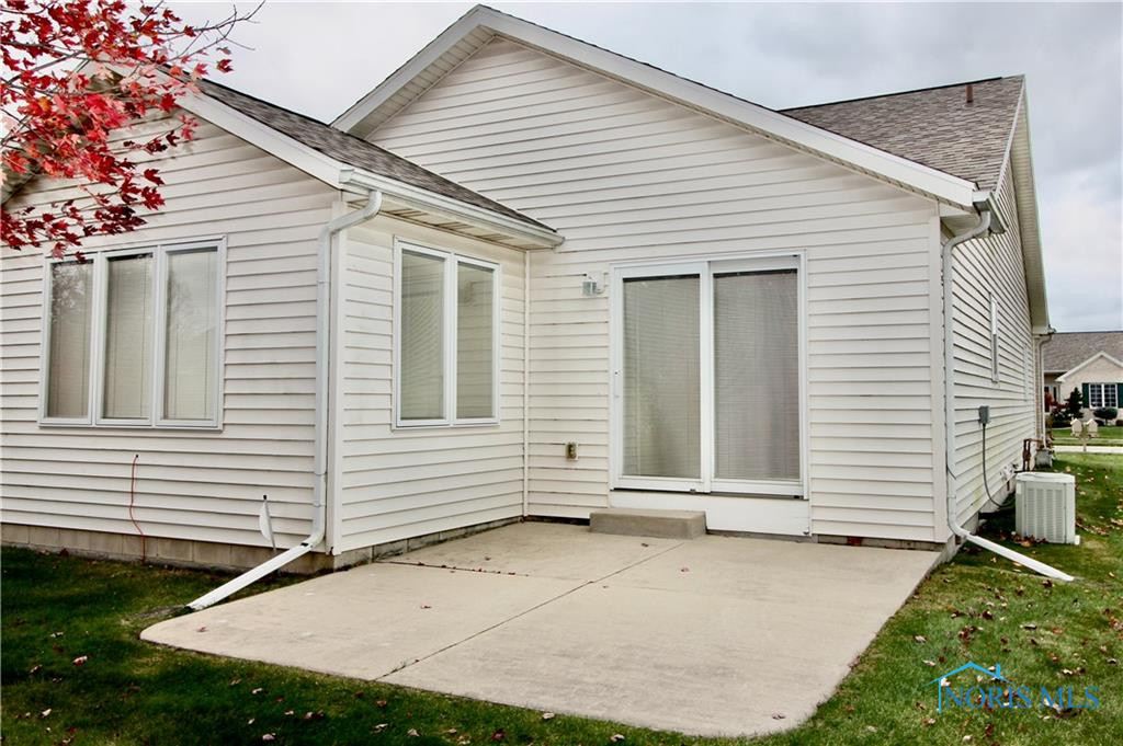 26346 E Wexford Drive