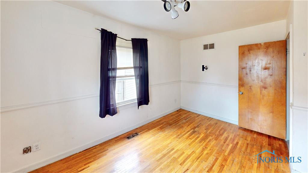 1053 Highland Avenue