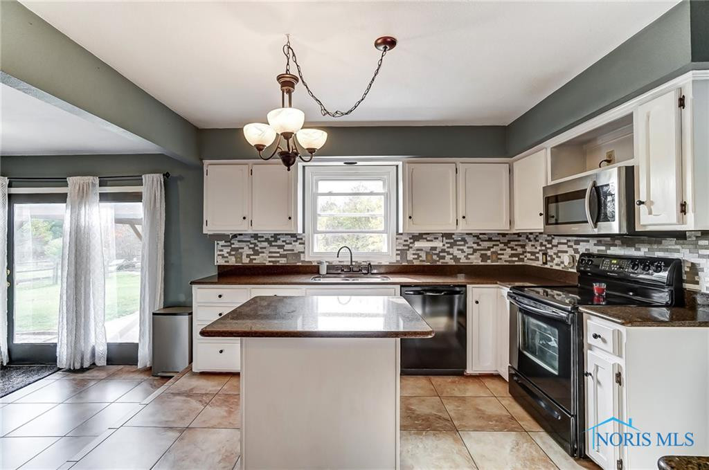 9955 Parliament Place