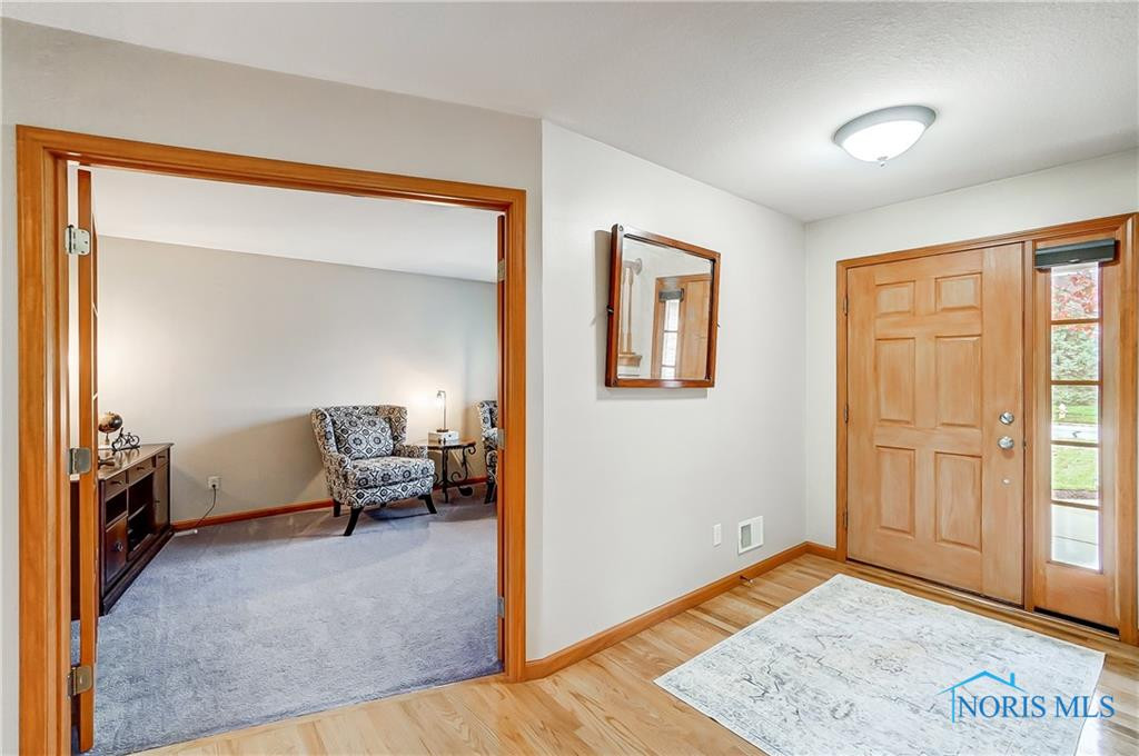 1419 S Redhawk Drive