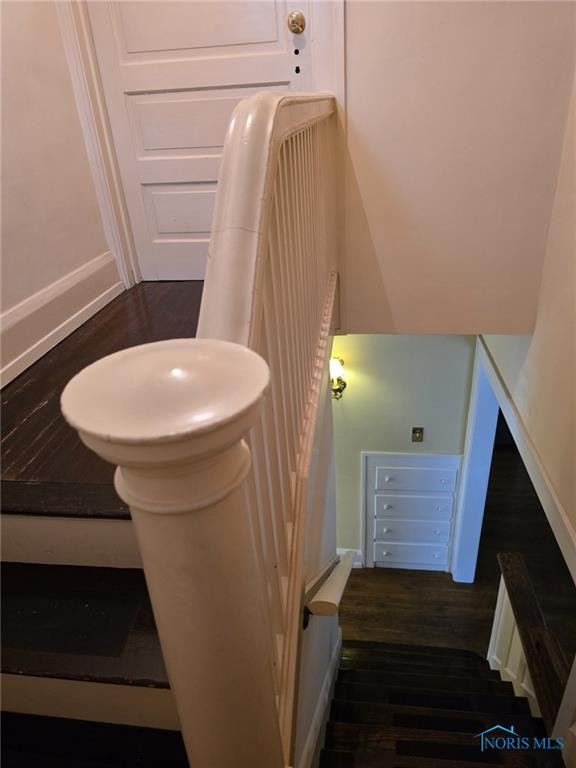 2244 Scottwood Avenue