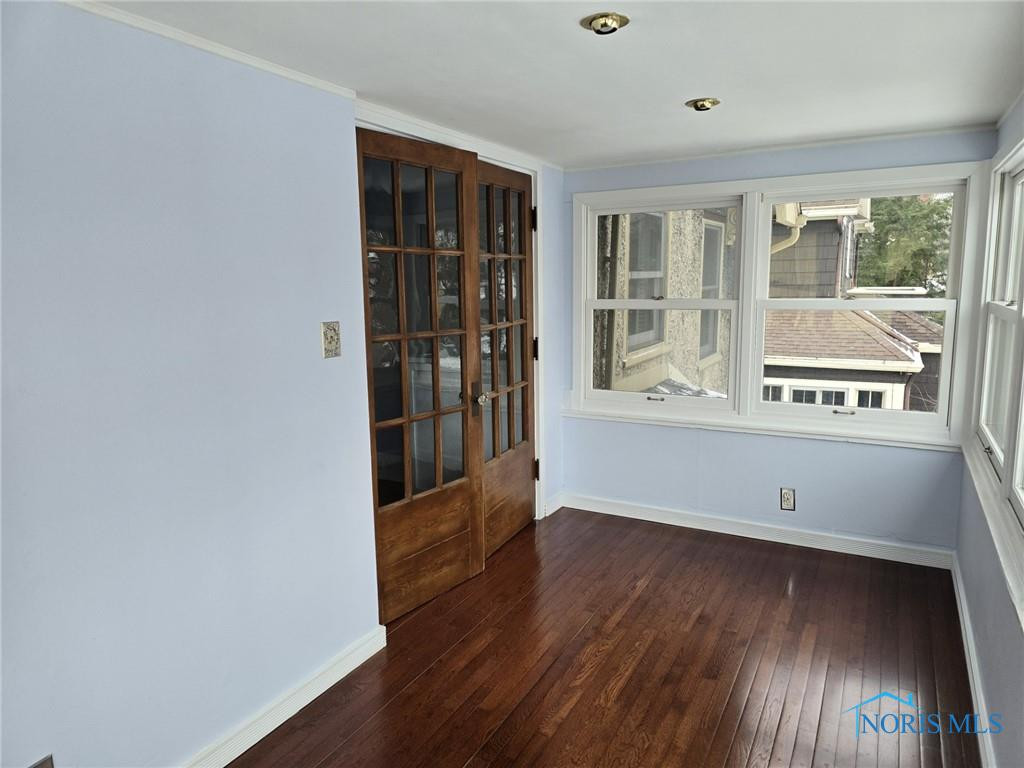 2244 Scottwood Avenue