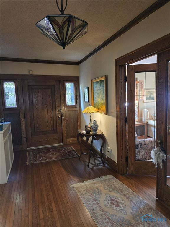 2244 Scottwood Avenue