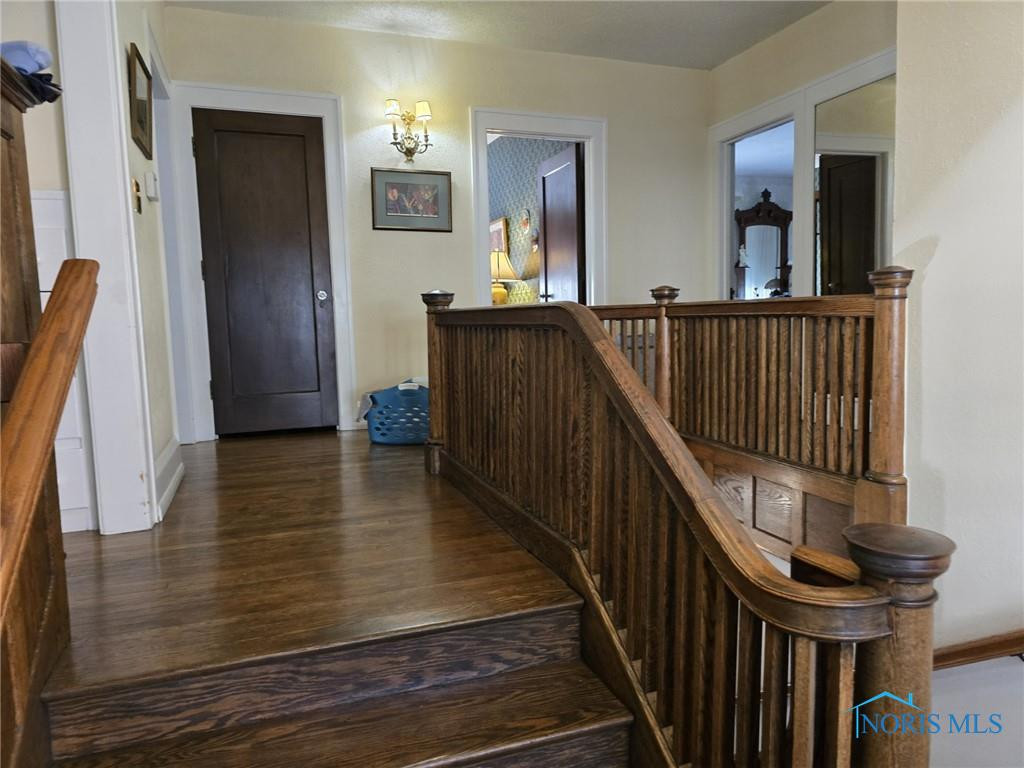 2244 Scottwood Avenue