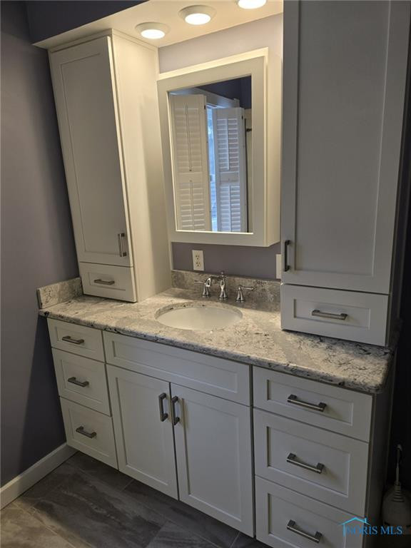 2244 Scottwood Avenue