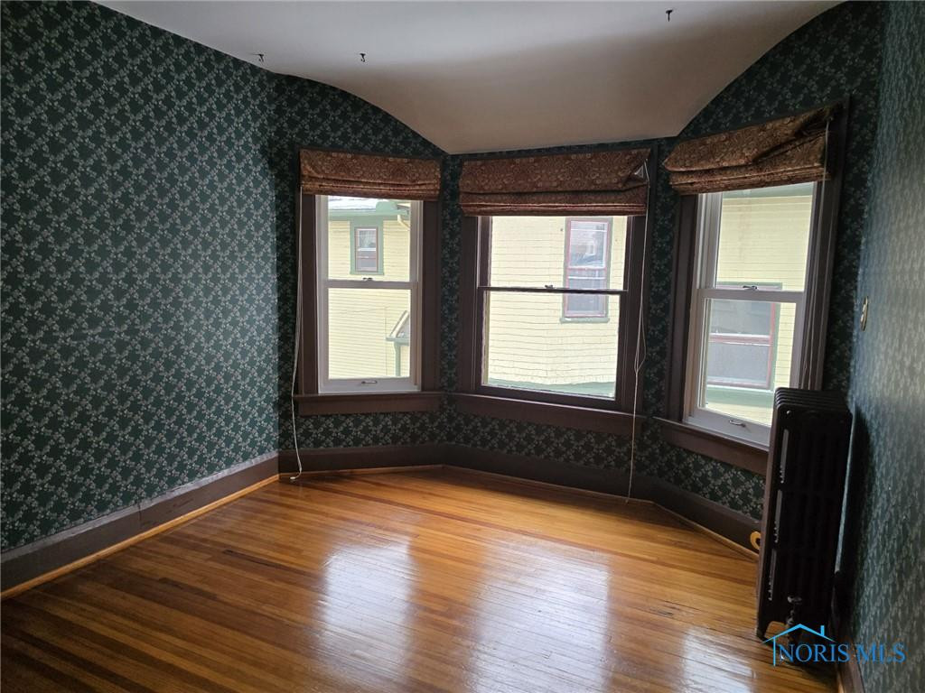 2244 Scottwood Avenue