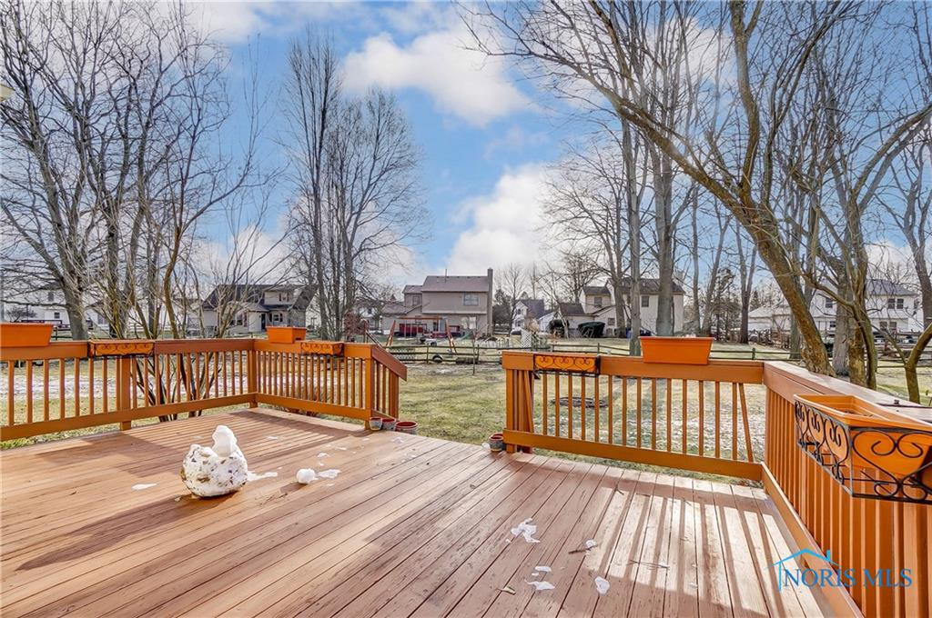 7109 Sandy Hill Way