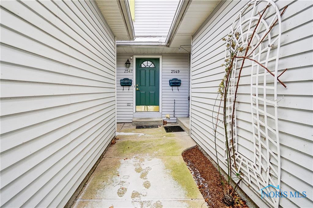 2549 Broadway Street 2549
