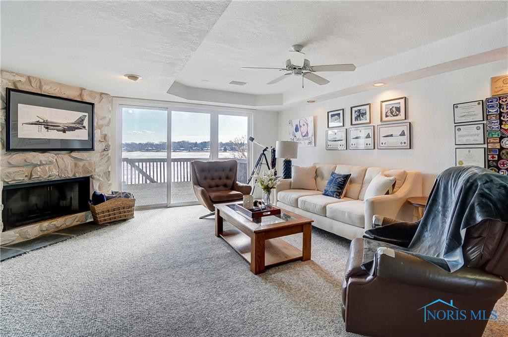 2549 Broadway Street 2549