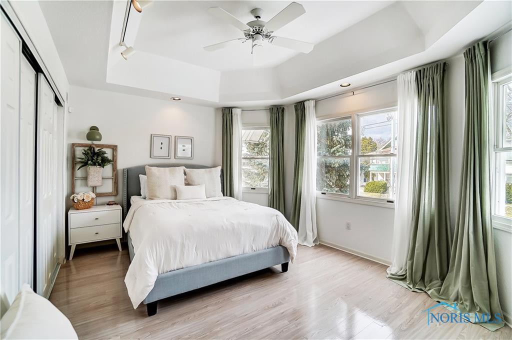 2549 Broadway Street 2549