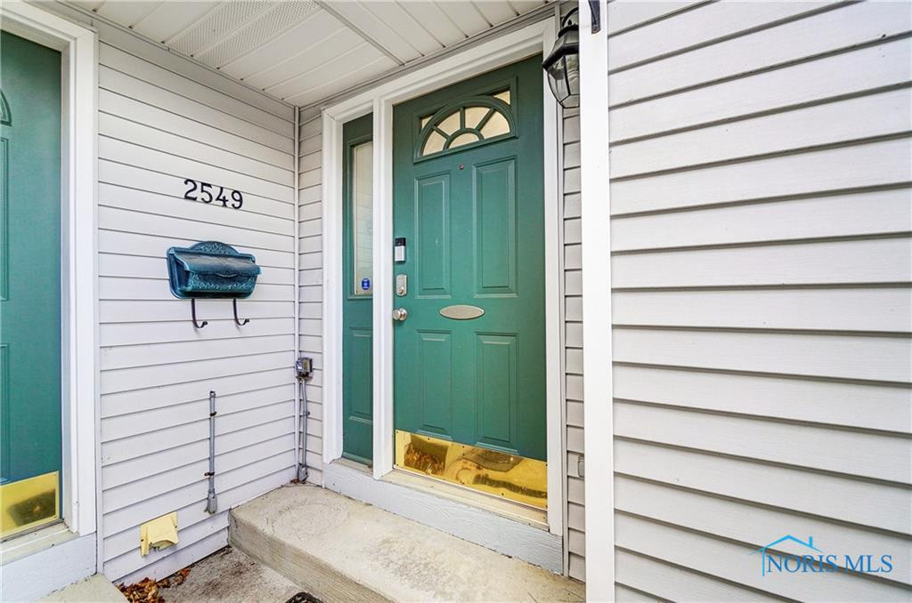 2549 Broadway Street 2549