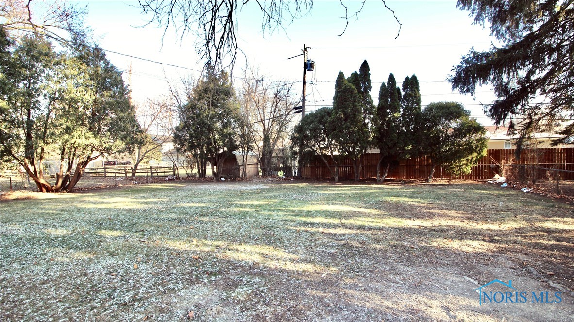 2403 Eastgate Road
