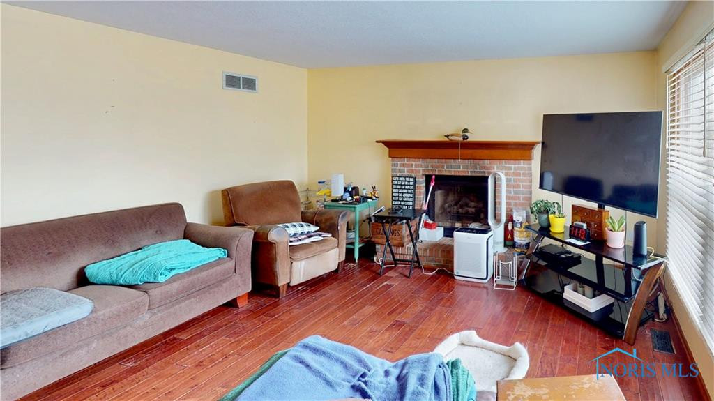 525 Ballybay Court